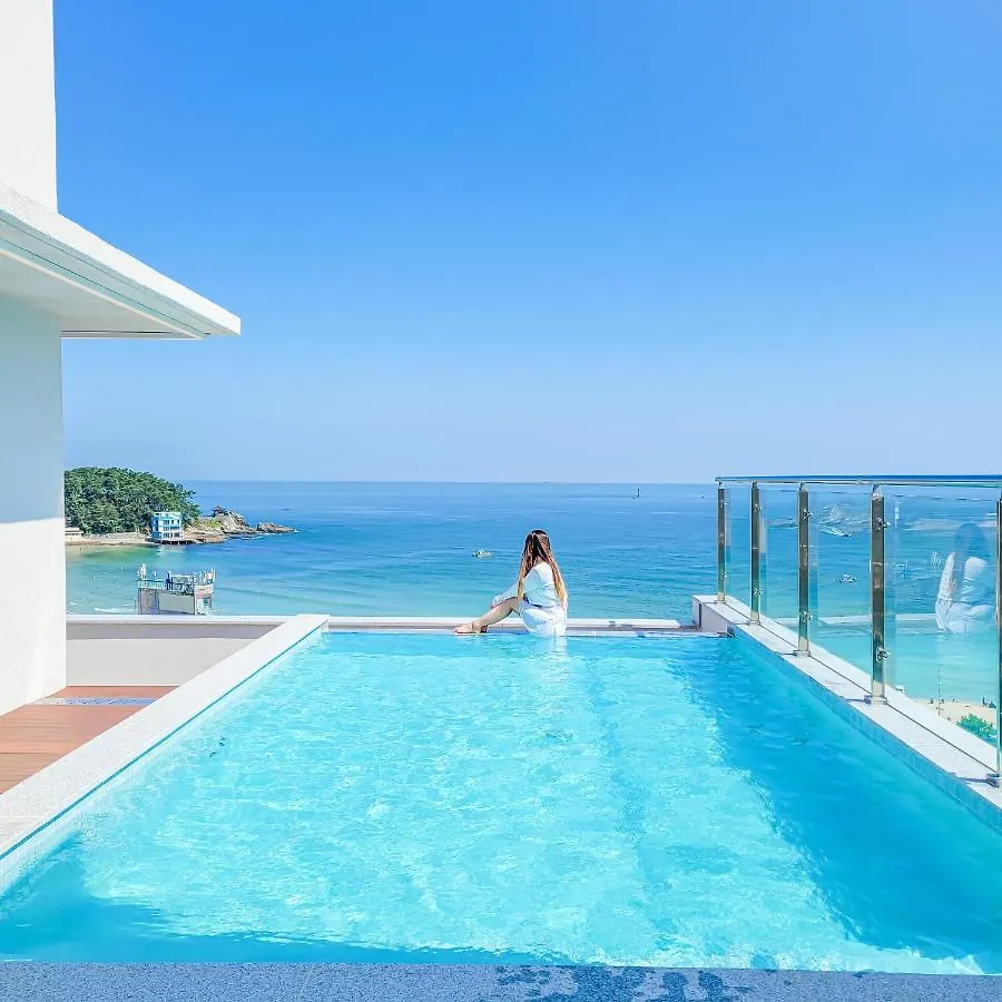 Paul Mare Pool Villa Busan Holiday home