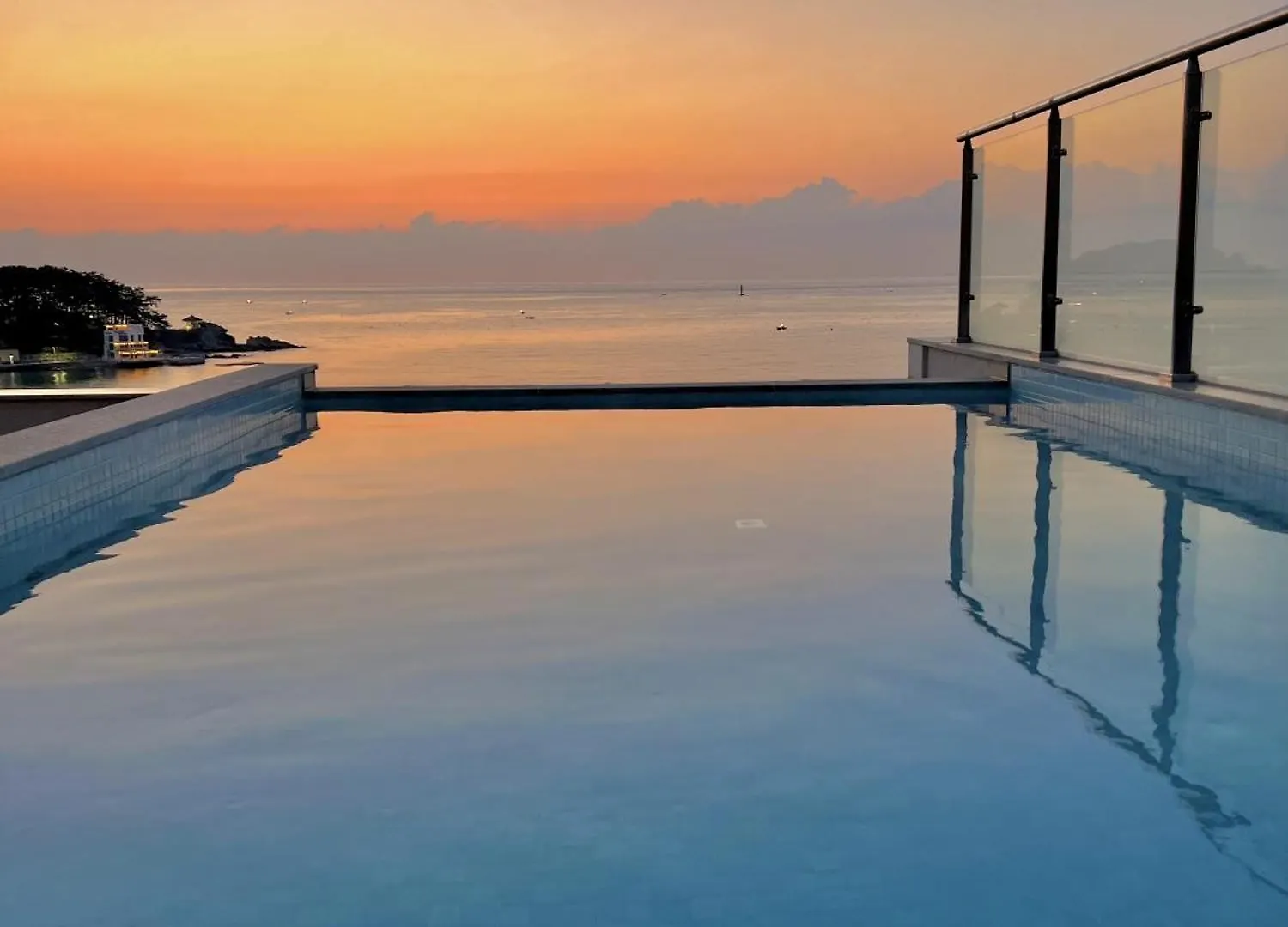 Paul Mare Pool Villa Busan Holiday home